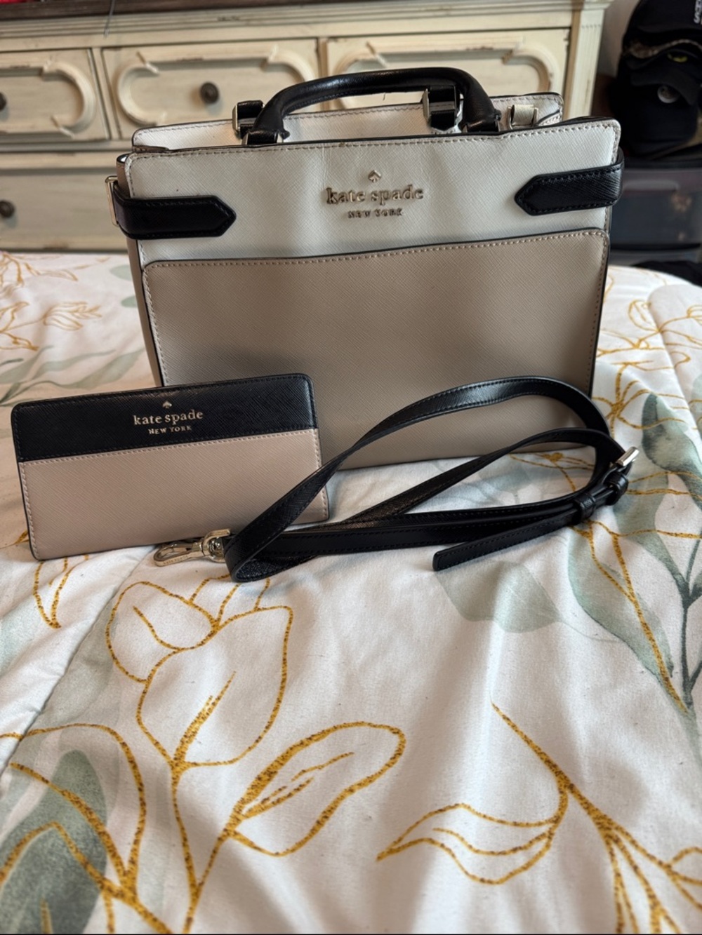 KATE SPADE Medium Satchel Crossbody Purse & Wallet